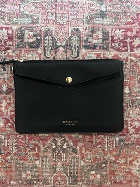 Radley London envelope pouch clutch